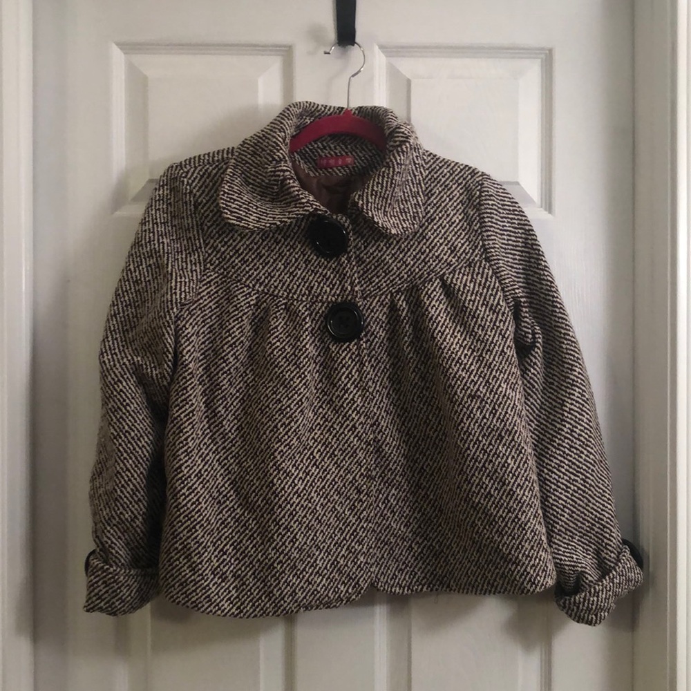 Vintage jacket with large buttons